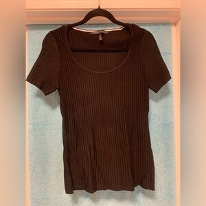 WHITE HOUSE BLACK MARKET BLACK TOP SIZE: SMALL